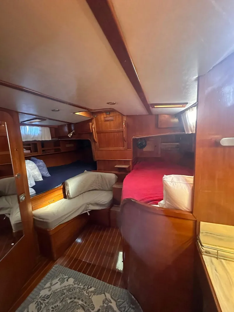 Slide: The Image of Camper And Nicholsons 60 1983 - 32