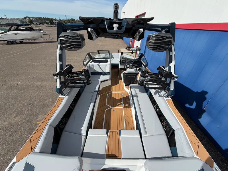 Slide: The Image of Nautique S25SUPER AIR 2027 - 18