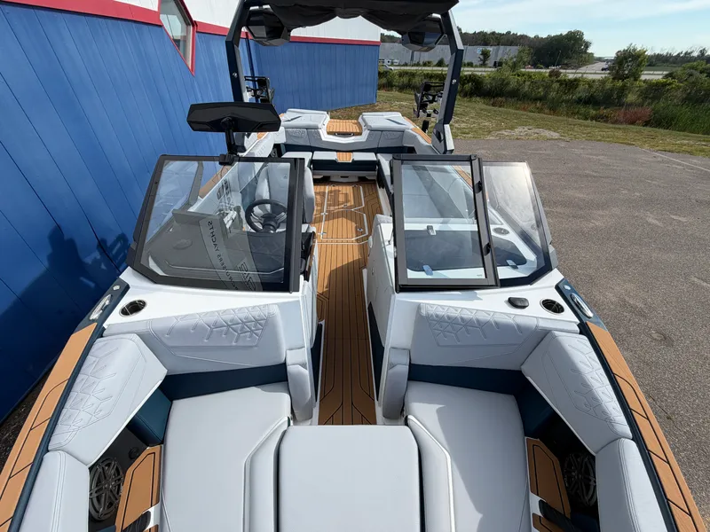 Slide: The Image of Nautique S25SUPER AIR 2027 - 48