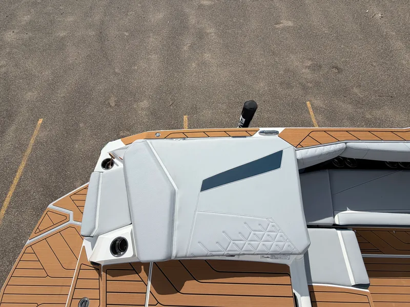 Slide: The Image of Nautique S25SUPER AIR 2027 - 10