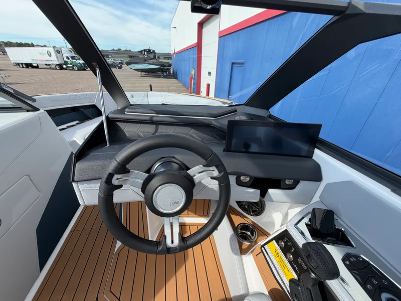 Slide: The Image of Nautique S25SUPER AIR 2027 - 51