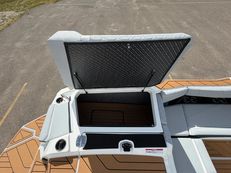 Slide: The Image of Nautique S25SUPER AIR 2027 - 15