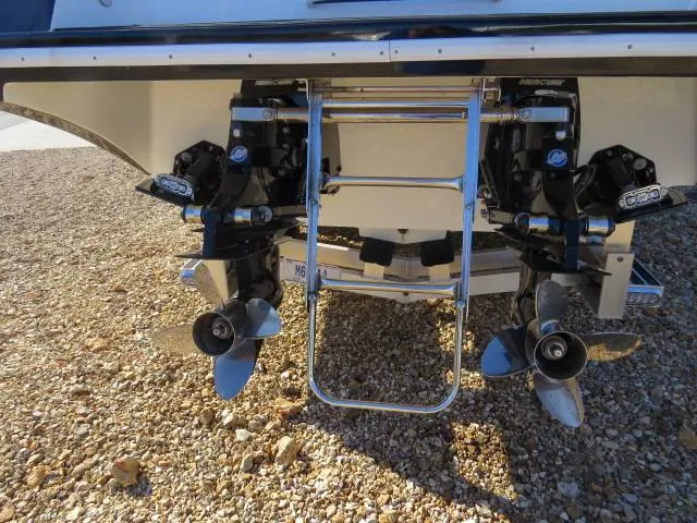 Slide: The Image of Black Thunder 43 EC Raised Deck 2022 - 16