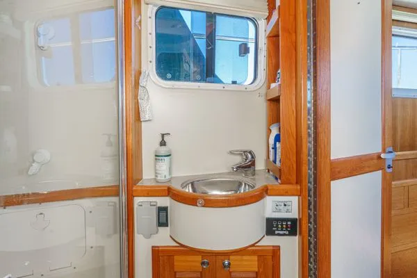 Slide: The Image of Pacific Seacraft 38T FAST TRAWLER 2003 - 41