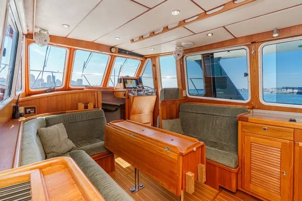 Slide: The Image of Pacific Seacraft 38T FAST TRAWLER 2003 - 16
