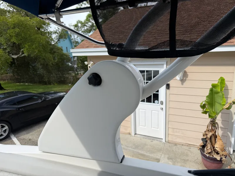 Slide: The Image of Sea Ray 270 SUNDECK OB 2020 - 49