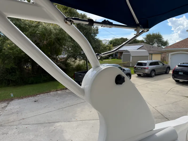 Slide: The Image of Sea Ray 270 SUNDECK OB 2020 - 48
