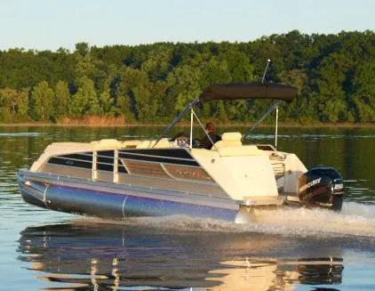 Slide: The Image of Crest 250 Savannah 2012 - 1