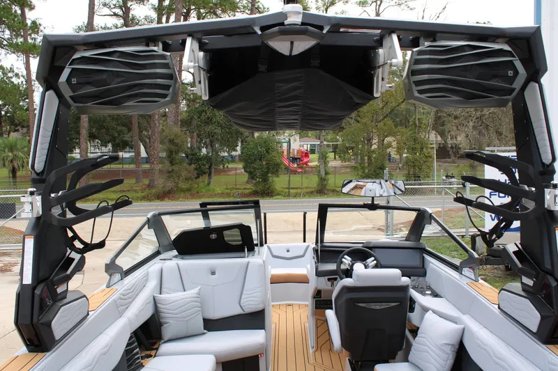 Slide: The Image of Nautique G23 2026 - 21