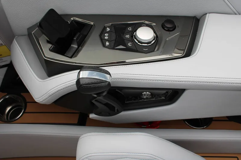 Slide: The Image of Nautique G23 2026 - 9