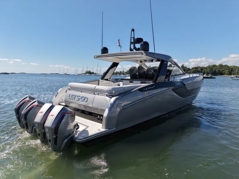 Slide: The Image of Azimut Verve 47 2023 - 16