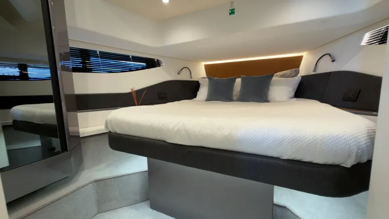Slide: The Image of Azimut Verve 47 2023 - 63