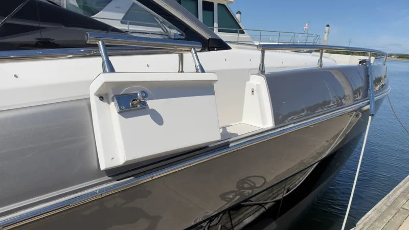 Slide: The Image of Azimut Verve 47 2023 - 106