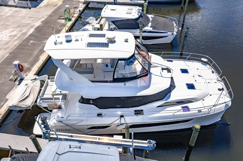 Slide: The Image of Aquila 44 YACHT 2020 - 78