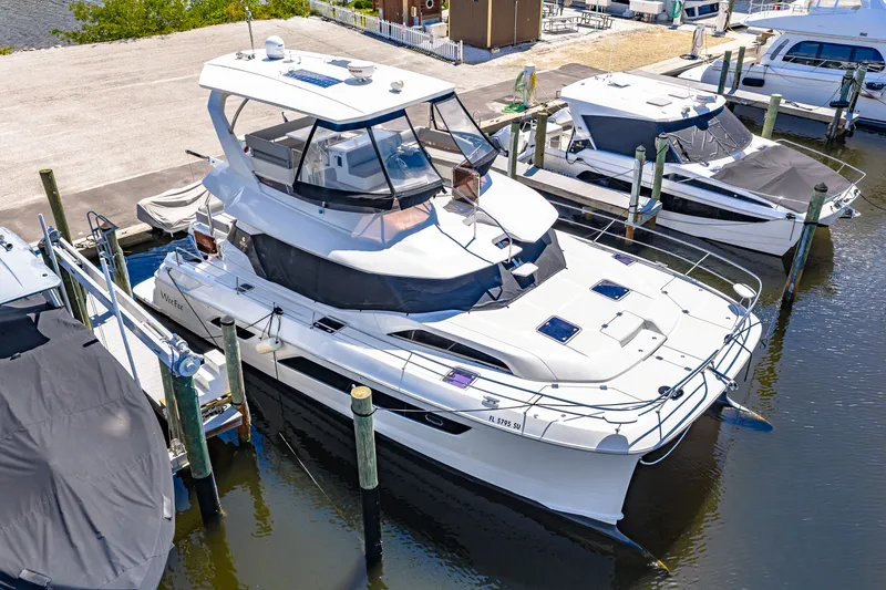 Slide: The Image of Aquila 44 YACHT 2020 - 79