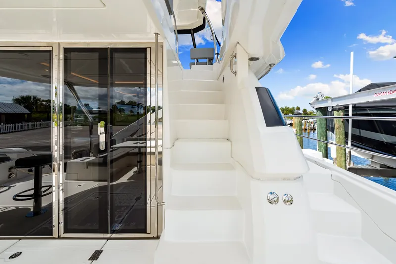 Slide: The Image of Aquila 44 YACHT 2020 - 58