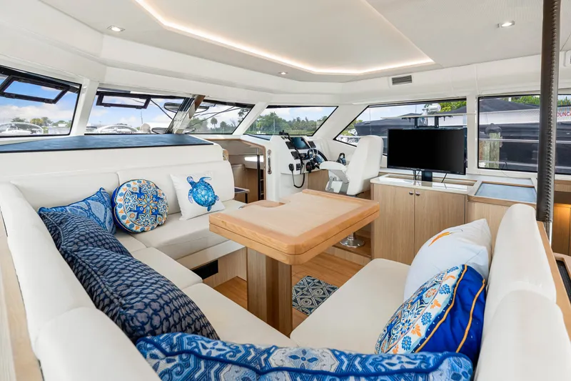 Slide: The Image of Aquila 44 YACHT 2020 - 32