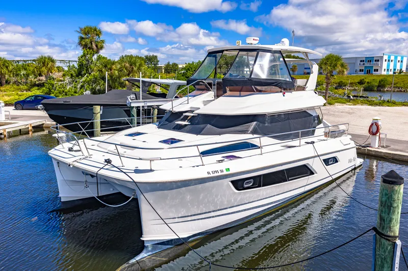 Slide: The Image of Aquila 44 YACHT 2020 - 84