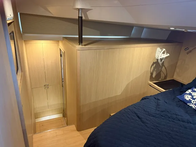 Slide: The Image of Aquila 44 YACHT 2020 - 5