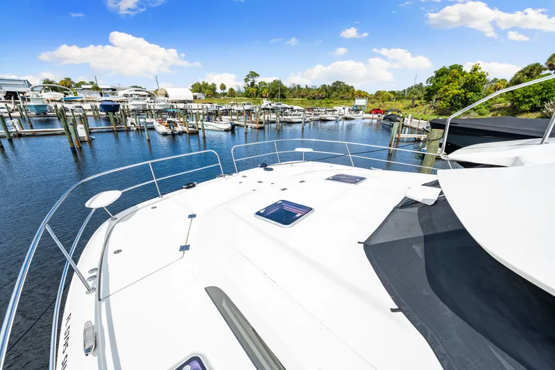Slide: The Image of Aquila 44 YACHT 2020 - 50