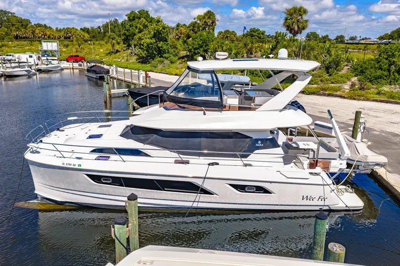 Slide: The Image of Aquila 44 YACHT 2020 - 71