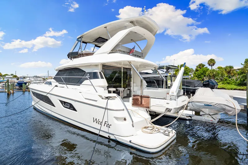 The Image of Aquila 44 YACHT 2020 - undefined