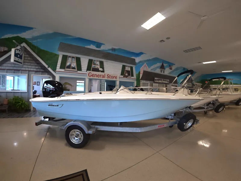Slide: The Image of Boston Whaler 160 Super Sport 2027 - 1