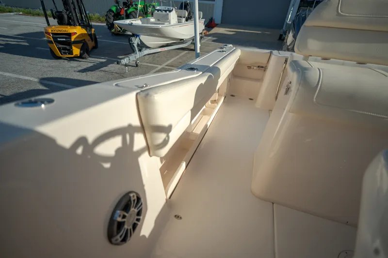 Slide: The Image of Grady-White Fisherman 236 2022 - 27