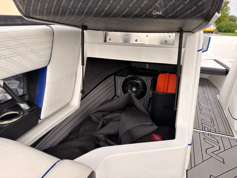 Slide: The Image of Nautique G23 2016 - 43