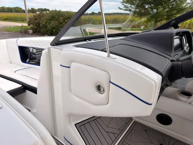 Slide: The Image of Nautique G23 2016 - 59