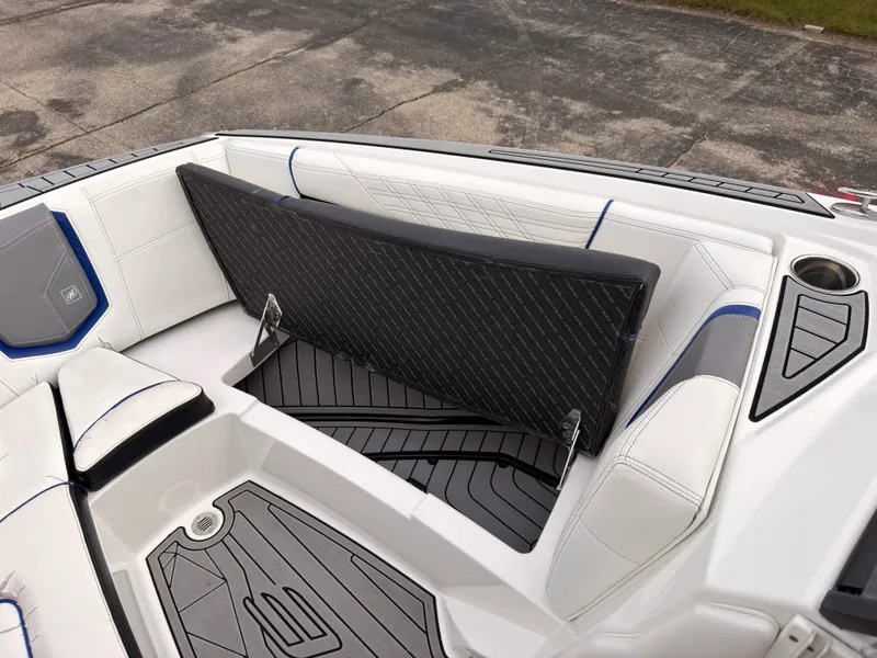 Slide: The Image of Nautique G23 2016 - 68