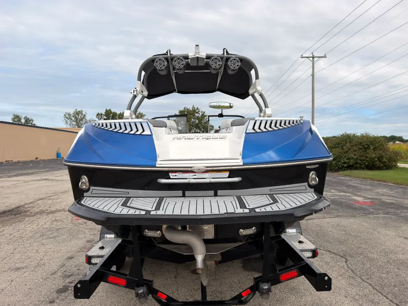Slide: The Image of Nautique G23 2016 - 9