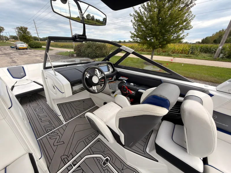 Slide: The Image of Nautique G23 2016 - 45