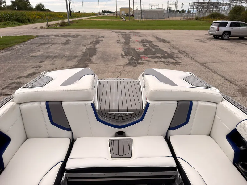 Slide: The Image of Nautique G23 2016 - 22