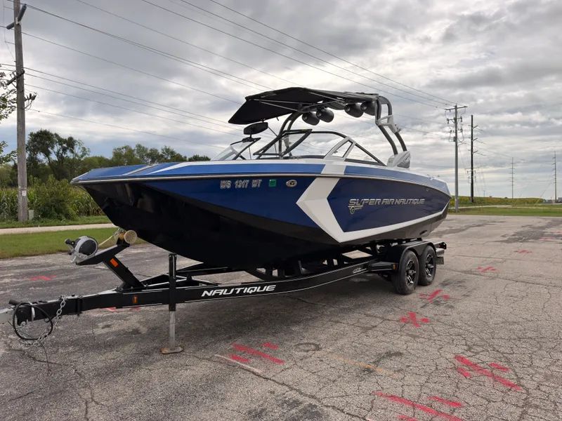Slide: The Image of Nautique G23 2016 - 8