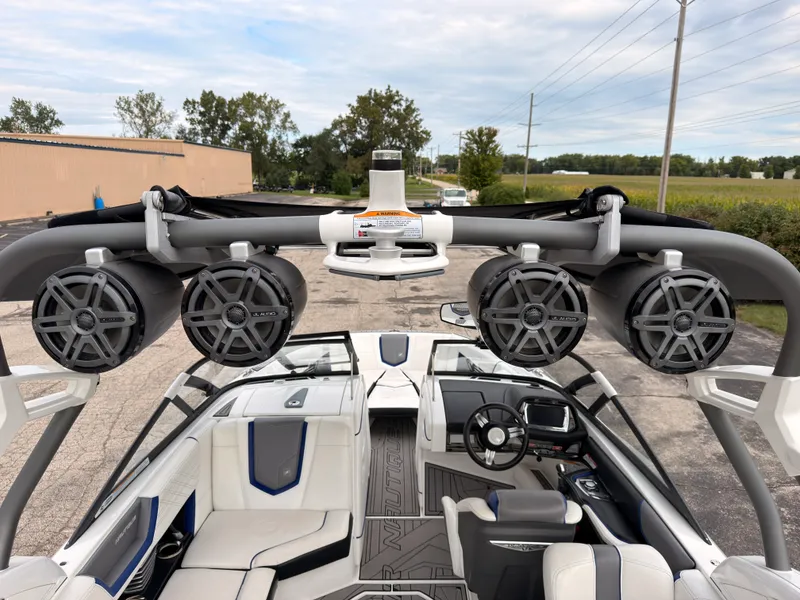 Slide: The Image of Nautique G23 2016 - 72