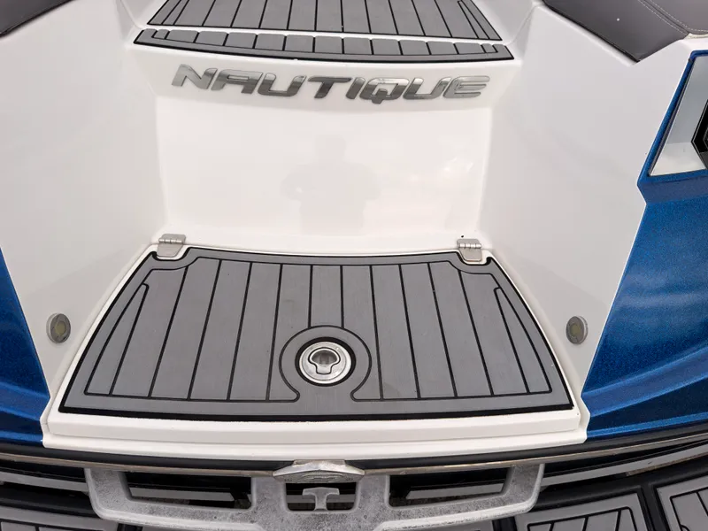 Slide: The Image of Nautique G23 2016 - 12