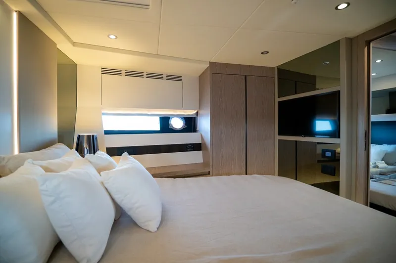 Slide: The Image of Azimut S6 2025 - 26