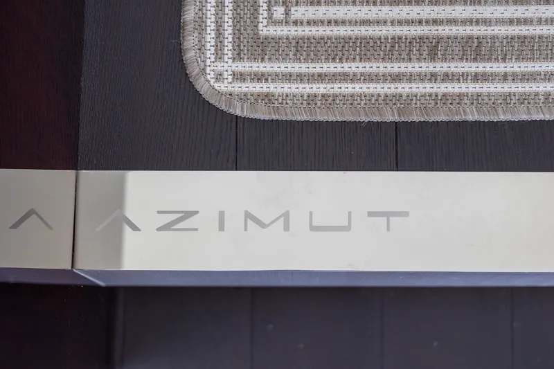 Slide: The Image of Azimut FLY 60 2023 - 40
