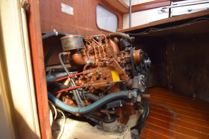 Slide: The Image of Catalina 36 1989 - 36