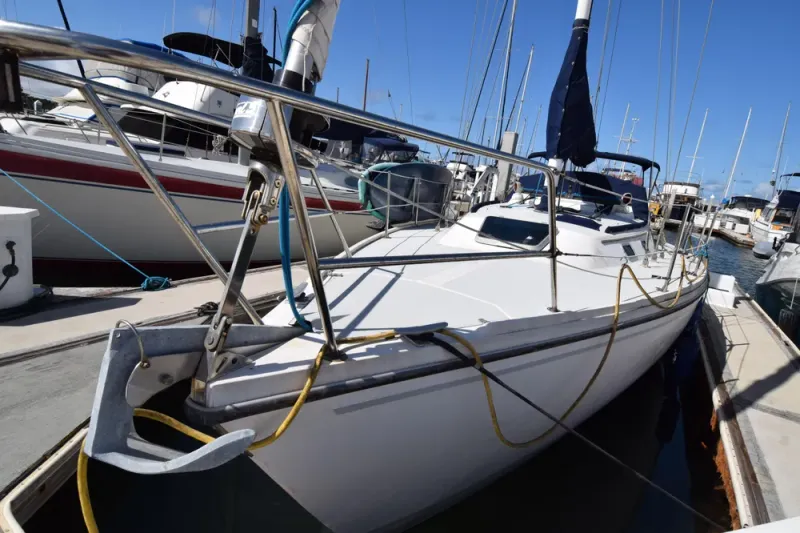 Slide: The Image of Catalina 36 1989 - 39