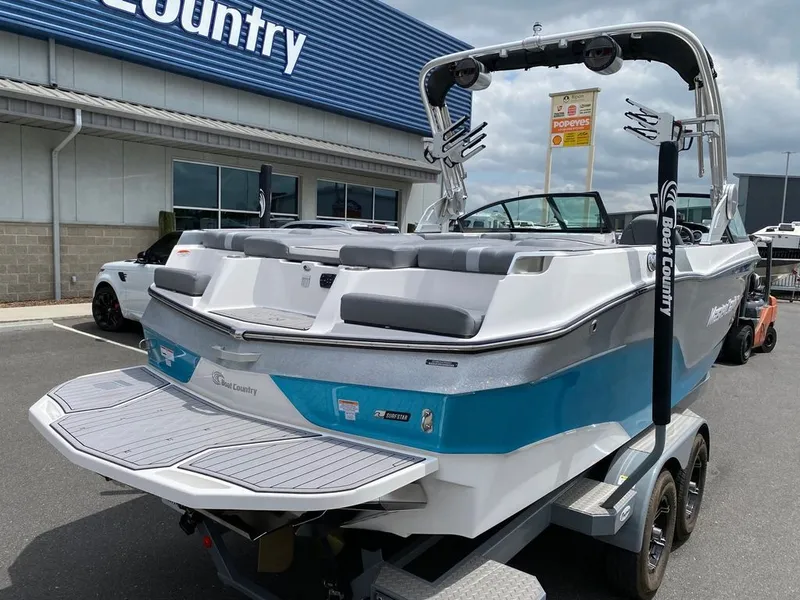 Slide: The Image of MasterCraft XT24 2023 - 5