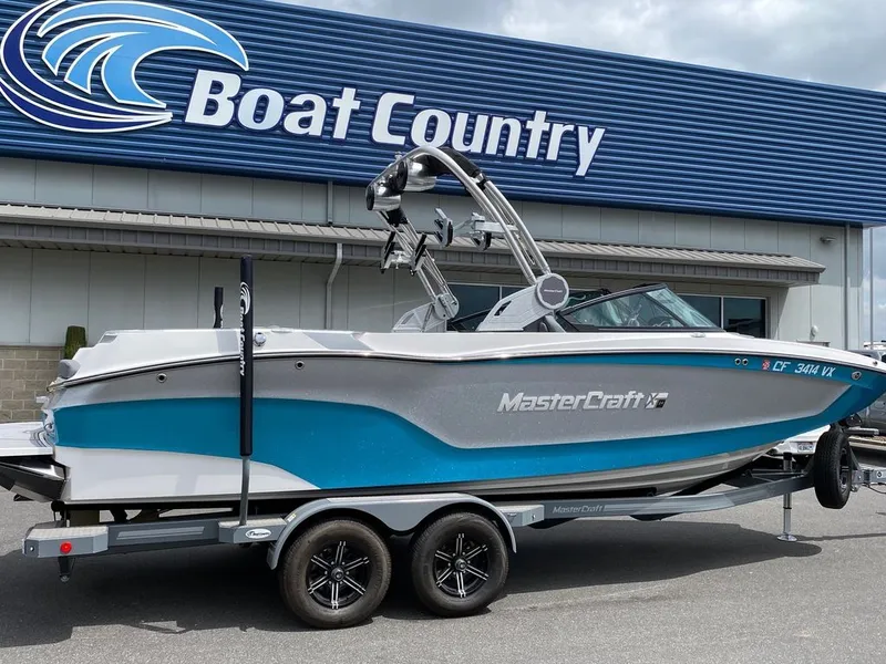 Slide: The Image of MasterCraft XT24 2023 - 4