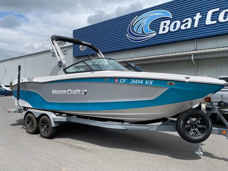 Slide: The Image of MasterCraft XT24 2023 - 3