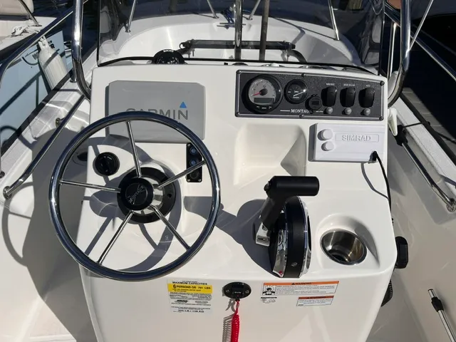 Slide: The Image of Boston Whaler 150 MONTAUK 2023 - 11