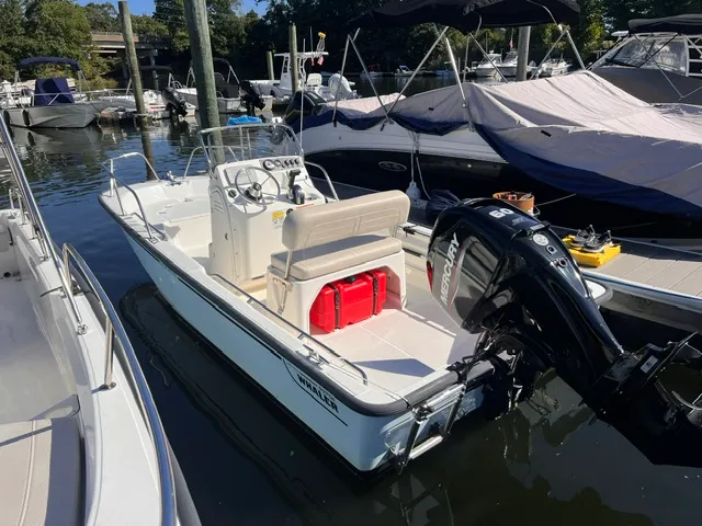 Slide: The Image of Boston Whaler 150 MONTAUK 2023 - 2