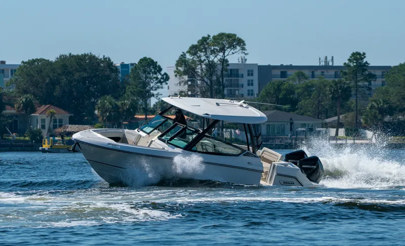 Slide: The Image of Boston Whaler 280 Vantage 2027 - 12