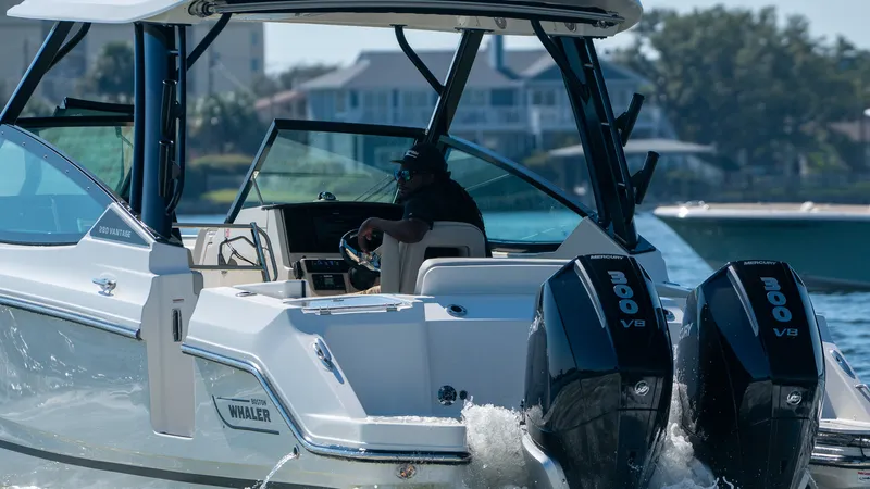 Slide: The Image of Boston Whaler 280 Vantage 2027 - 19
