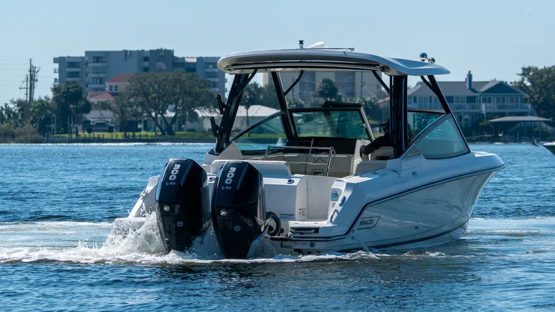 Slide: The Image of Boston Whaler 280 Vantage 2027 - 18