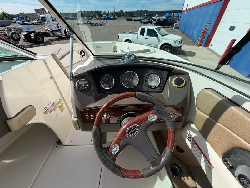 Slide: The Image of Sea Ray 230 SELECT 2007 - 33